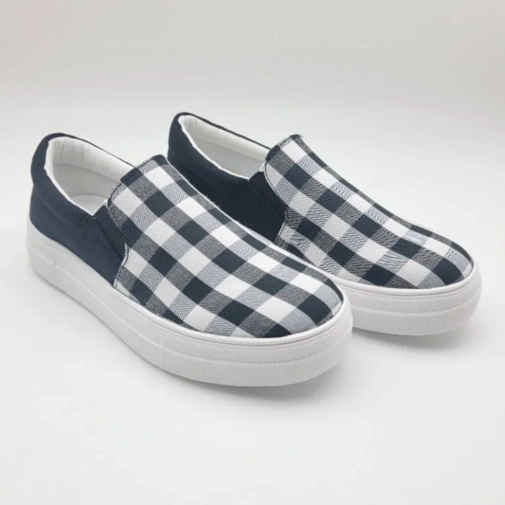 BUY ONE GET ONE FREE Soda Hike Slip-on Sneaker Black & White Gingham - Size 8.5 - Picture 3 of 5